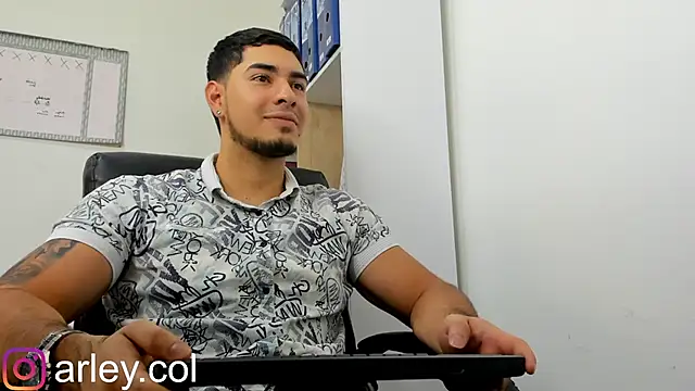 Snapshot of Dimitri_Colleman chatting on 7, 12, 2024 Dimitri Colleman online show from 7, 12, 2024