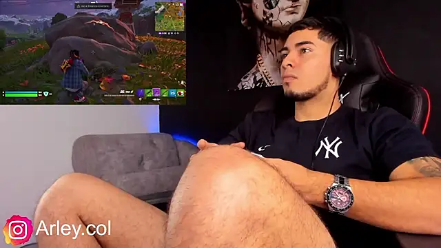 Snapshot of Dimitri_Colleman chatting on 10, 12, 2024 Dimitri Colleman online show from 10, 12, 2024