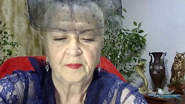 Emma52610 online show from 2, 3, 2025