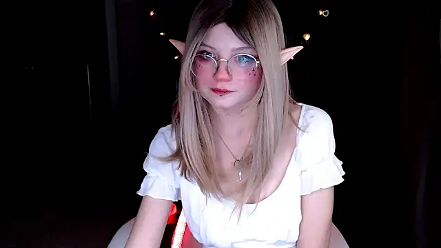 MissToree online show from 12, 1, 2025