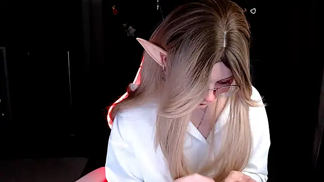 MissToree online show from 5, 2, 2025