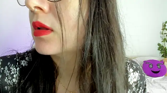 Snapshot of Susan_Foxx chatting on 21, 7, 2026 Susan Foxx online show from 21, 7, 2026