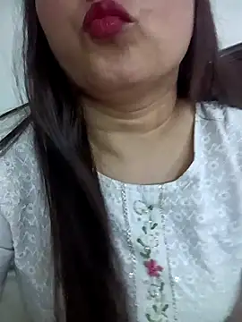 Snapshot of naughtymadam chatting on 25, 2, 2026 naughtymadam online show from 25, 2, 2026