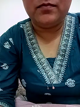 Snapshot of naughtymadam chatting on 28, 2, 2026 naughtymadam online show from 28, 2, 2026