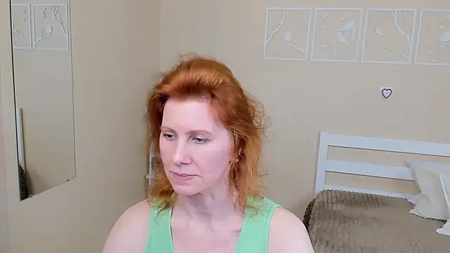 Snapshot of FoxySophia chatting on 3, 2, 2025 FoxySophia online show from 3, 2, 2025