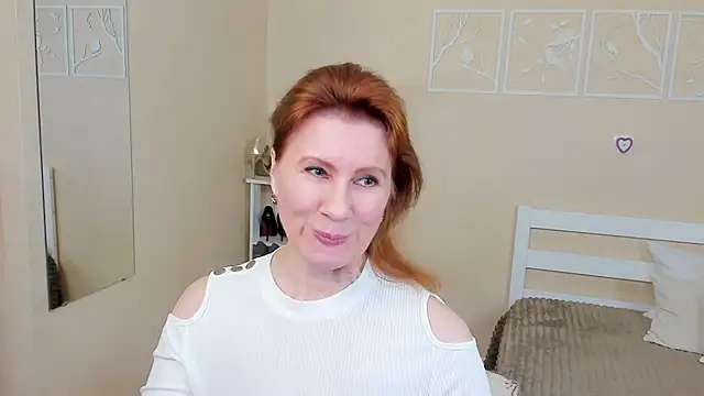 Snapshot of FoxySophia chatting on 26, 2, 2025 FoxySophia online show from 26, 2, 2025