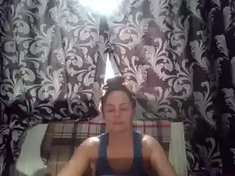 Snapshot of LindaStarS chatting on 3, 3, 2025 LindaStarS online show from 3, 3, 2025