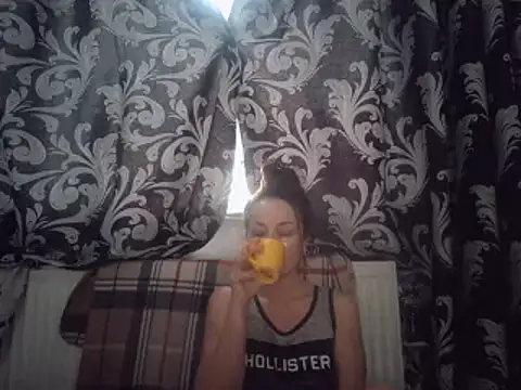 Snapshot of LindaStarS chatting on 19, 3, 2025 LindaStarS online show from 19, 3, 2025