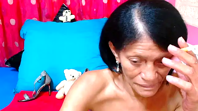 Snapshot of SLUTTYROXY chatting on 26, 1, 2025 SLUTTYROXY online show from 26, 1, 2025