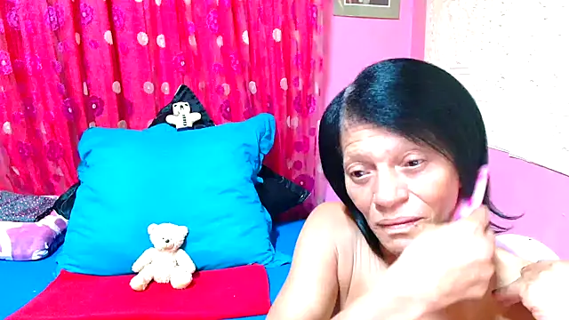 Snapshot of SLUTTYROXY chatting on 31, 1, 2025 SLUTTYROXY online show from 31, 1, 2025