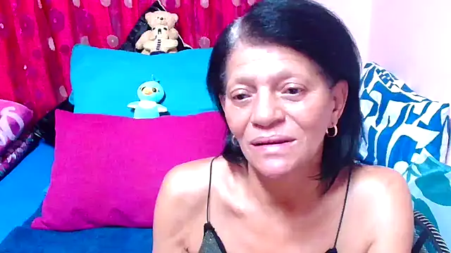 Snapshot of SLUTTYROXY chatting on 14, 10, 2025 SLUTTYROXY online show from 14, 10, 2025