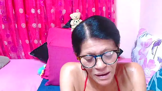 Snapshot of SLUTTYROXY chatting on 18, 2, 2026 SLUTTYROXY online show from 18, 2, 2026