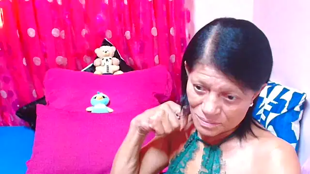 SLUTTYROXY online show from 5, 3, 2026