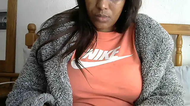 blackslut4u online show from 31, 5, 2026