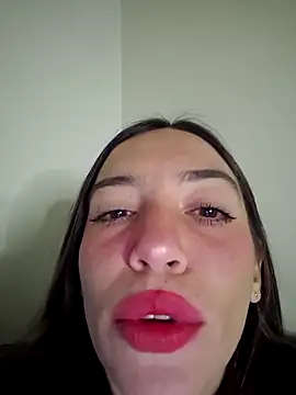 loveuu-bae online show from 11, 4, 2026