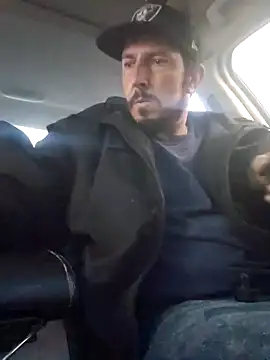 UncutHammer69 online show from 13, 12, 2024