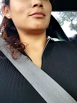 kinky milaxh online show from 26, 2, 2025