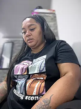 yanza2002 online show from 26, 2, 2025