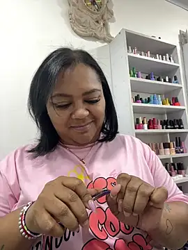 yanza2002 online show from 1, 10, 2025