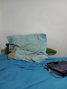 biglatin80 online show from 5, 12, 2025