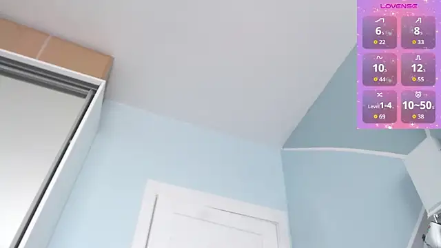 MilaniaCute online show from 15, 4, 2026