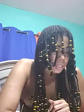 Snapshot of HONEYSWEETS_LIVE chatting on 9, 11, 2025 HONEYSWEETS LIVE online show from 9, 11, 2025