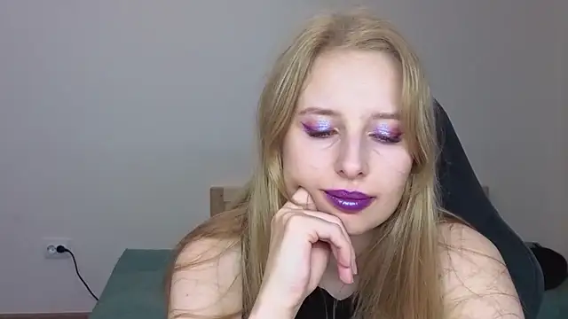 Jessy Ginger online show from 3, 7, 2026