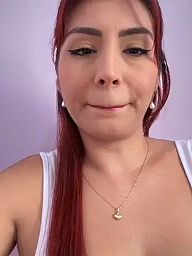 Snapshot of LINDA_PATTY94 chatting on 18, 12, 2024 LINDA PATTY94 online show from 18, 12, 2024