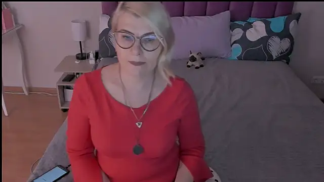 sabrinamacmarren online show from 16, 2, 2025