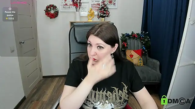 Black Black Rose online show from 11, 1, 2026