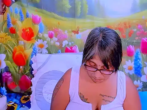 Snapshot of indianroxy chatting on 5, 11, 2025 indianroxy online show from 5, 11, 2025