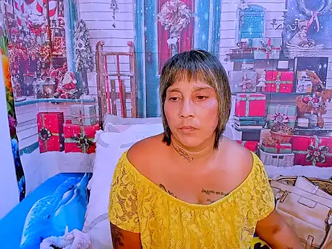 Snapshot of indianroxy chatting on 5, 12, 2025 indianroxy online show from 5, 12, 2025