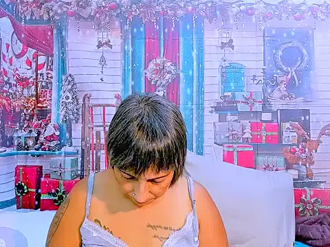 Snapshot of indianroxy chatting on 14, 12, 2025 indianroxy online show from 14, 12, 2025