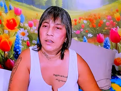 Snapshot of indianroxy chatting on 4, 2, 2026 indianroxy online show from 4, 2, 2026