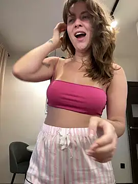 MariiD online show from 1, 3, 2025