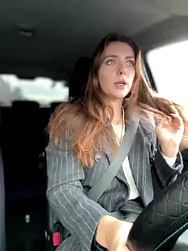 MariiD online show from 28, 10, 2025