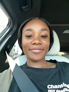 Snapshot of HallyBans chatting on 9, 9, 2025 HallyBans online show from 9, 9, 2025