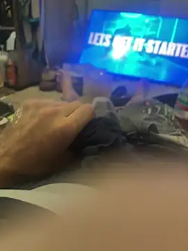 Snapshot of mikeylong chatting on 14, 2, 2026 mikeylong online show from 14, 2, 2026