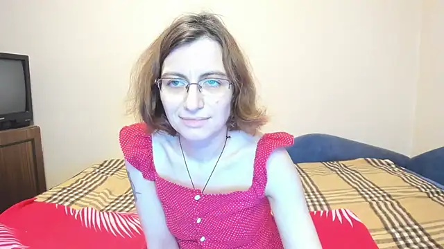 Snapshot of MarilynDream chatting on 1, 2, 2025 MarilynDream online show from 1, 2, 2025