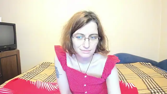 Snapshot of MarilynDream chatting on 1, 2, 2025 MarilynDream online show from 1, 2, 2025