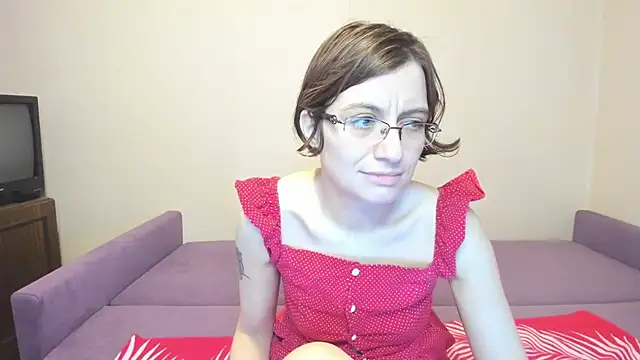 Snapshot of MarilynDream chatting on 12, 3, 2025 MarilynDream online show from 12, 3, 2025