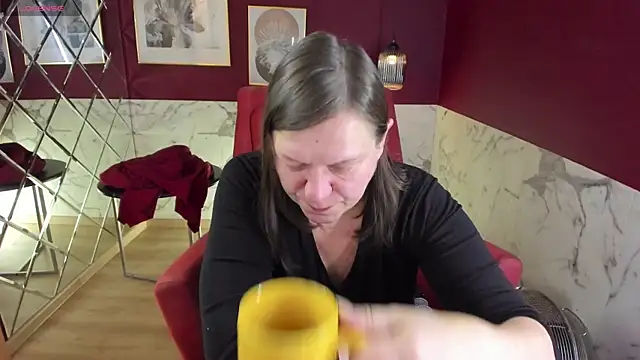 Snapshot of KellyPerfection chatting on 16, 10, 2025 KellyPerfection online show from 16, 10, 2025