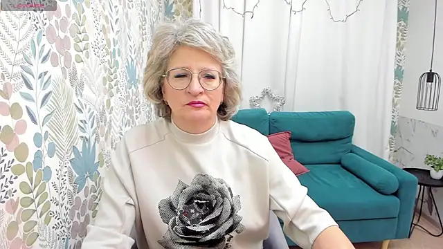 EvelynJoyful online show from 25, 12, 2024