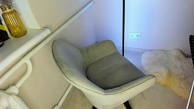 Leila Libertas online show from 8, 12, 2024