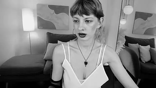 Snapshot of RubySoft chatting on 31, 10, 2025 RubySoft online show from 31, 10, 2025