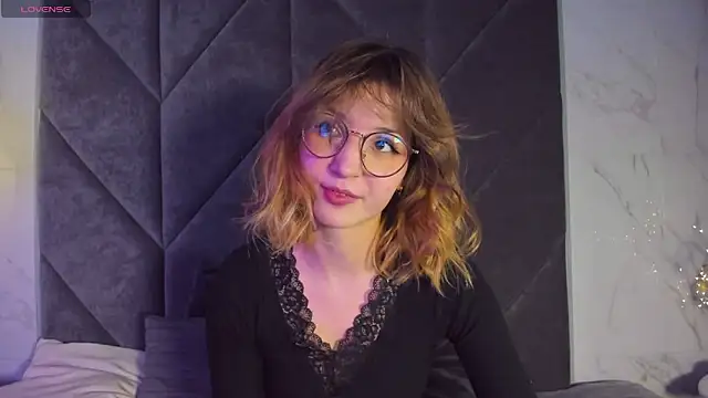 Snapshot of JaneGraceful chatting on 4, 2, 2025 JaneGraceful online show from 4, 2, 2025