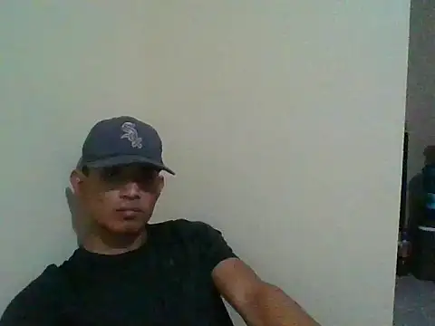 Snapshot of anonymo8976 chatting on 27, 5, 2026 anonymo8976 online show from 27, 5, 2026