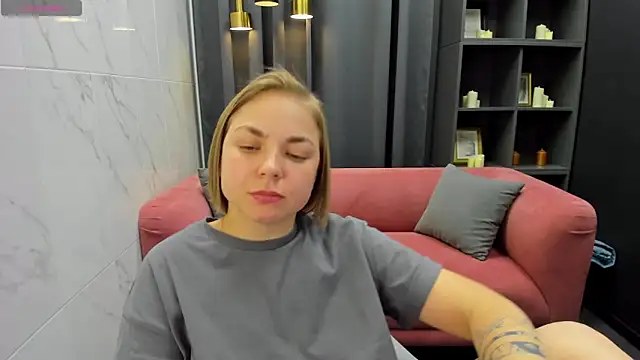 Snapshot of TataArdent chatting on 13, 12, 2024 TataArdent online show from 13, 12, 2024
