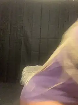 Rakiyahcharms online show from 8, 12, 2024