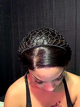 Rakiyahcharms online show from 21, 11, 2025